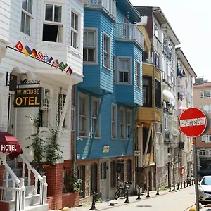 Hotel Tilas - In 19th Century Wooden Townhouse,kadikoy, Istanbul